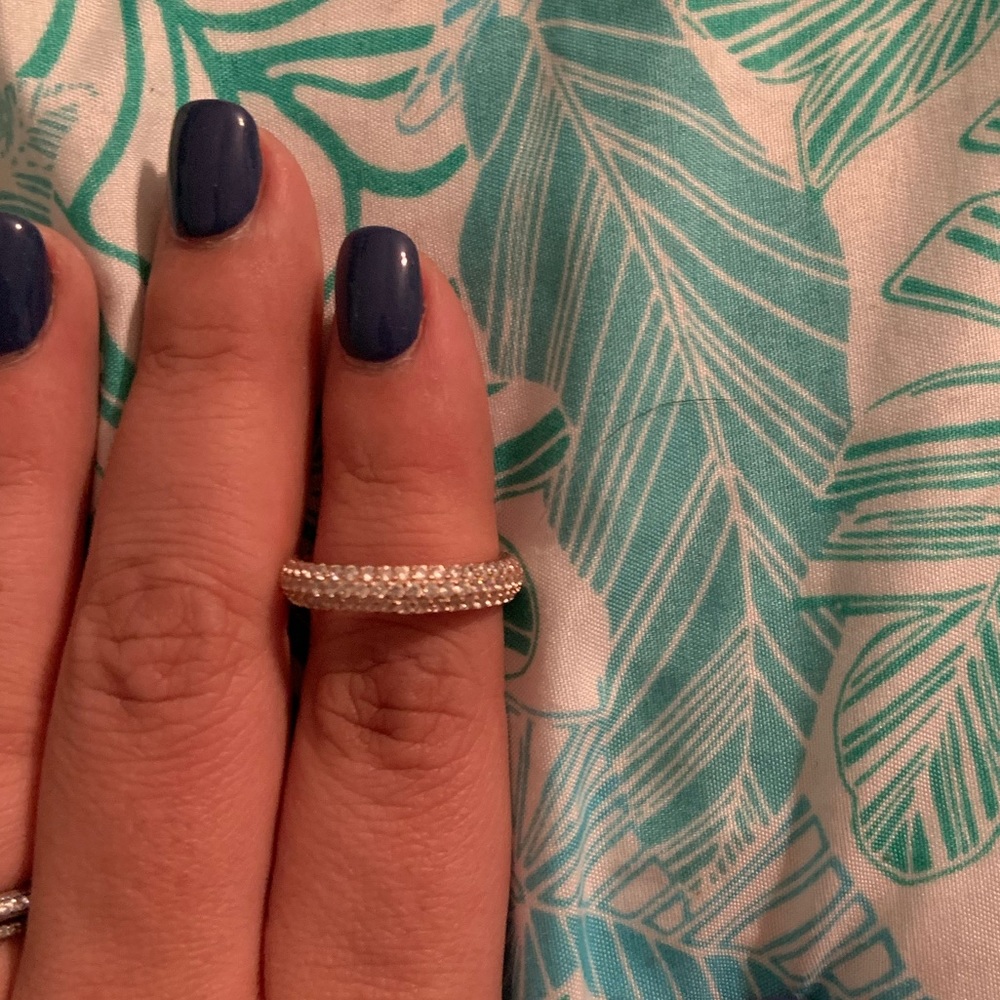 Ring - Picture 3 of 4